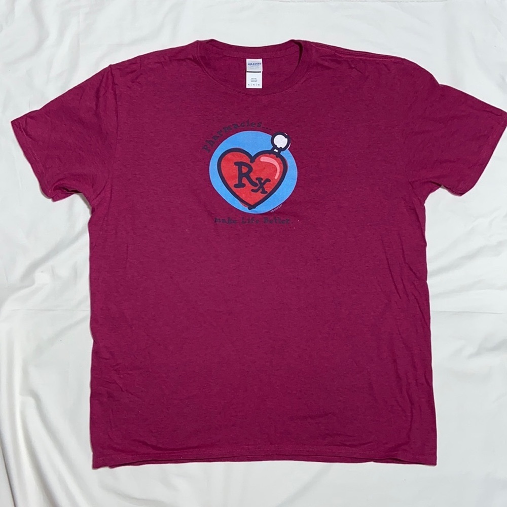 GILDAN Pharmacists Make Life Better Shirt. Heather Raspberry Size X-Large NWOT